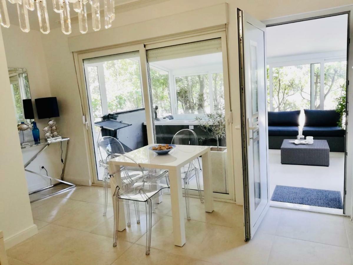 Apartments Villa Lux Дугі-Рат Екстер'єр фото